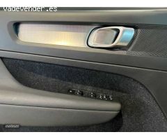 Volvo XC40 XC40 D3 Business Plus Automatico de 2020 con 21.155 Km por 32.900 EUR. en A Coruna