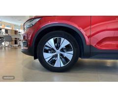 Volvo XC40 XC40 D3 Business Plus Automatico de 2020 con 21.155 Km por 32.900 EUR. en A Coruna