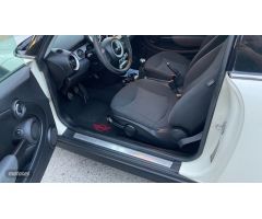 Mini Mini MINI ONE R52 1.4 95CV GASOLINA  DEL 12/2008 de 2008 con 149.325 Km por 6.990 EUR. en Giron