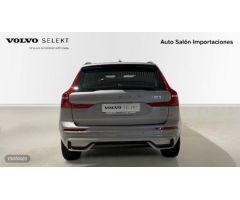 Volvo XC 60 XC60 Plus, B4 (diesel), Diesel, Dark de 2022 con 6 Km por 58.900 EUR. en Asturias