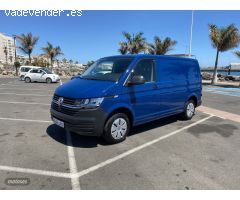 Volkswagen Transporter FURGON de 2021 con 31.500 Km por 27.900 EUR. en Las Palmas