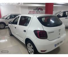 Dacia Sandero 1000 75 CV LAUREATE de 2018 con 112.285 Km por 9.200 EUR. en Tenerife