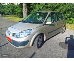 Renault Scenic EMOTION 1.6 de 2006 con 153.000 Km por 2.900 EUR. en Alava