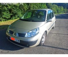 Renault Scenic EMOTION 1.6 de 2006 con 153.000 Km por 2.900 EUR. en Alava