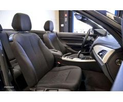 BMW Serie 2 220 218d de 2016 con 141.431 Km por 21.490 EUR. en Madrid
