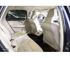 Volvo S 90 S90 2.0 D4 Inscription Auto de 2021 con 32.168 Km por 39.990 EUR. en Madrid