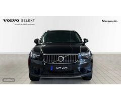 Volvo XC40 XC40 Recharge Essential, T4 plug-in hybrid, Electrico/Gasolina, Bright de 2023 con 1 Km p