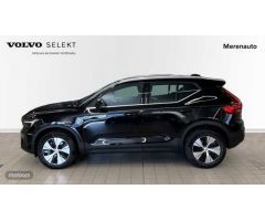 Volvo XC40 XC40 Recharge Essential, T4 plug-in hybrid, Electrico/Gasolina, Bright de 2023 con 1 Km p