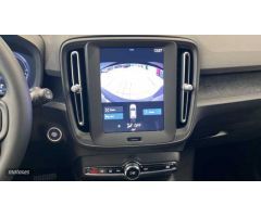 Volvo XC40 XC40 Recharge Essential, T4 plug-in hybrid, Electrico/Gasolina, Bright de 2023 con 1 Km p
