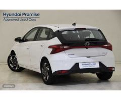 Hyundai i20 1.0 TGDI Klass 100 de 2022 con 18.681 Km por 18.500 EUR. en Sevilla