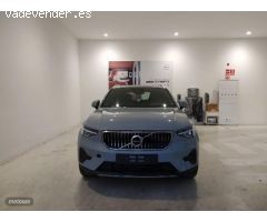 Volvo XC40 XC40 Recharge Plus, T4 plug-in hybrid, Electrico/Gasolina, Bright de 2023 con 1 Km por 46