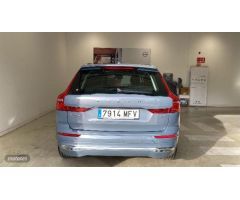 Volvo XC 60 2.0 D B4 PLUS BRIGHT AUTO 4WD 197 5P de 2023 con 2.900 Km por 53.000 EUR. en Cadiz