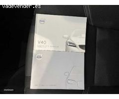 Volvo V 40 2.0 D2 MOMENTUM 120 5P de 2018 con 139.291 Km por 18.000 EUR. en A Coruna