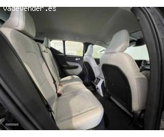 Volvo XC40 1.5 T3 MOMENTUM 156 5P de 2018 con 113.609 Km por 23.800 EUR. en A Coruna