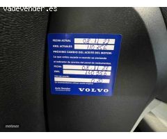 Volvo XC40 1.5 T3 MOMENTUM 156 5P de 2018 con 113.609 Km por 23.800 EUR. en A Coruna
