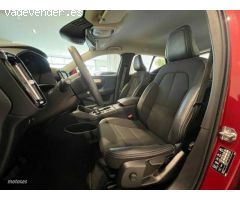 Volvo XC40 2.0 D3 BUSINESS PLUS AUTO 150 5P de 2020 con 21.155 Km por 32.900 EUR. en A Coruna