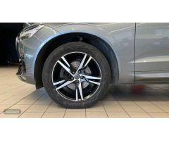 Volvo XC 60 XC60 D4 AWD R-Design Automatico de 2017 con 161.554 Km por 32.500 EUR. en A Coruna
