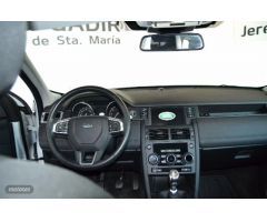 Land Rover Discovery 2.0 TD4 110KW 4WD HSE 150 5P de 2018 con 93.000 Km por 19.800 EUR. en Cadiz