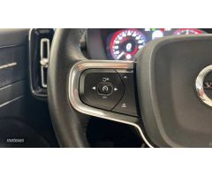 Volvo XC40 XC40 T4 AWD Momentum Automatico de 2018 con 88.279 Km por 33.500 EUR. en A Coruna