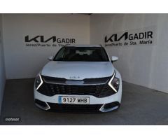 Kia Sportage 1.6 T-GDI PHEV DRIVE 4WD AUTO 265 5P de 2023 con 7 Km por 40.490 EUR. en Cadiz