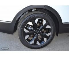 Kia Sportage 1.6 T-GDI PHEV DRIVE 4WD AUTO 265 5P de 2023 con 7 Km por 40.490 EUR. en Cadiz