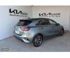 Kia Ceed 1.5 MHEV 118KW TECH DCT 160 5P de 2023 con 5 Km por 26.790 EUR. en Cadiz
