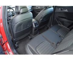 Kia Sportage 1.6 T-GDI MHEV 110KW GT-LINE DCT 150 5P de 2023 con 6 Km por 39.990 EUR. en Cadiz