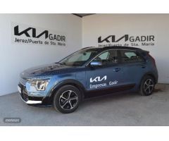 Kia Niro 1.6 GDI PHEV DRIVE 183 5P de 2023 con 5 Km por 37.490 EUR. en Cadiz