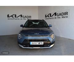 Kia Niro 1.6 GDI PHEV DRIVE 183 5P de 2023 con 5 Km por 37.490 EUR. en Cadiz