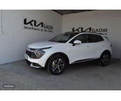 Kia Sportage 1.6 T-GDI HEV TECH AUTO 230 5P de 2023 con 5 Km por 37.990 EUR. en Cadiz