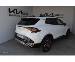 Kia Sportage 1.6 T-GDI HEV TECH AUTO 230 5P de 2023 con 5 Km por 37.990 EUR. en Cadiz