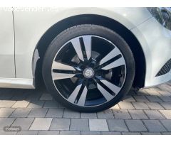 Mercedes Clase A A 200 d de 2014 con 165.400 Km por 15.850 EUR. en Madrid