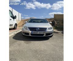 Volkswagen Passat Variant Executive 2.0 TDI 110kW (150CV) de 2010 con 208.000 Km por 8.500 EUR. en S