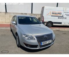 Volkswagen Passat Variant Executive 2.0 TDI 110kW (150CV) de 2010 con 208.000 Km por 8.500 EUR. en S