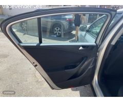 Volkswagen Passat Variant Executive 2.0 TDI 110kW (150CV) de 2010 con 208.000 Km por 8.500 EUR. en S