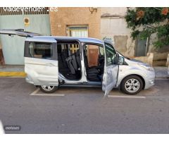 Ford Tourneo Connect 1.0 ecoboost titanium de 2014 con 111.000 Km por 12.999 EUR. en Valencia