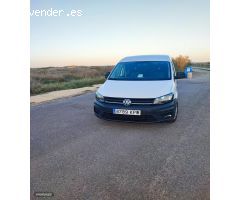 Volkswagen Caddy Kombi 2.o TDI BMT 5p 5L de 2019 con 184.000 Km por 15.500 EUR. en Valencia
