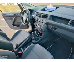 Volkswagen Caddy Kombi 2.o TDI BMT 5p 5L de 2019 con 184.000 Km por 15.500 EUR. en Valencia