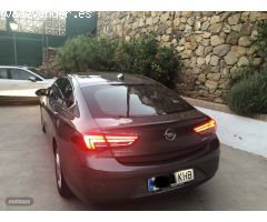 Opel Insignia Grand sport excellence 136 cv de 2018 con 55.637 Km por 20.000 EUR. en Malaga