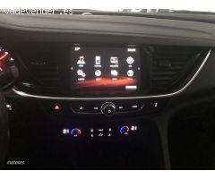 Opel Insignia Grand sport excellence 136 cv de 2018 con 55.637 Km por 20.000 EUR. en Malaga
