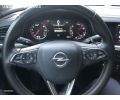 Opel Insignia Grand sport excellence 136 cv de 2018 con 55.637 Km por 20.000 EUR. en Malaga