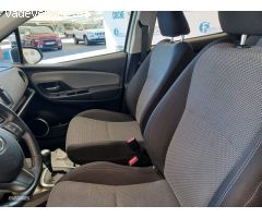 Toyota Yaris YARIS HYBRID 1.5 100H ACTIVE 5P de 2016 con 92.111 Km por 14.700 EUR. en Pontevedra