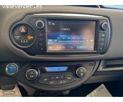 Toyota Yaris YARIS HYBRID 1.5 100H ACTIVE 5P de 2016 con 92.111 Km por 14.700 EUR. en Pontevedra
