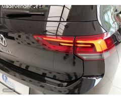 Volkswagen Golf GOLF VIII 1.5 TSI LIFE 5P de 2021 con 65.670 Km por 24.500 EUR. en Pontevedra