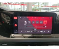 Volkswagen Golf GOLF VIII 1.5 TSI LIFE 5P de 2021 con 65.670 Km por 24.500 EUR. en Pontevedra