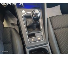 Volkswagen Golf GOLF VIII 1.5TSI LIVE 5P de 2021 con 66.864 Km por 24.500 EUR. en Pontevedra