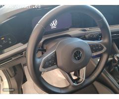 Volkswagen Golf GOLF VIII 1.5TSI LIVE 5P de 2021 con 66.864 Km por 24.500 EUR. en Pontevedra