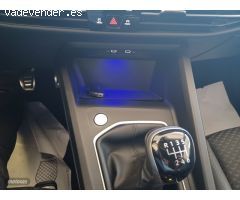 Volkswagen Golf GOLF VIII 1.5TSI LIVE 5P de 2021 con 66.864 Km por 24.500 EUR. en Pontevedra
