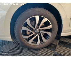 Volkswagen Golf GOLF VIII 1.5TSI LIVE 5P de 2021 con 66.864 Km por 24.500 EUR. en Pontevedra