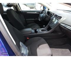 Ford Mondeo 2.0TDCI TITANIUM 150CV de 2018 con 202.981 Km por 12.700 EUR. en Madrid